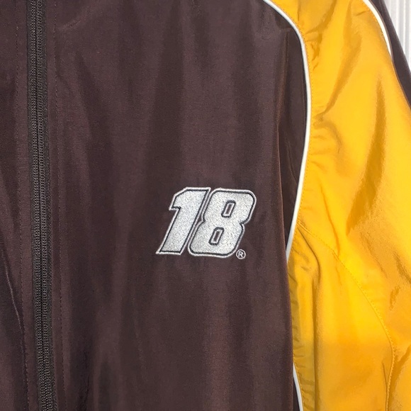 Kyle Busch Racing Jacket - Picture 5 of 10